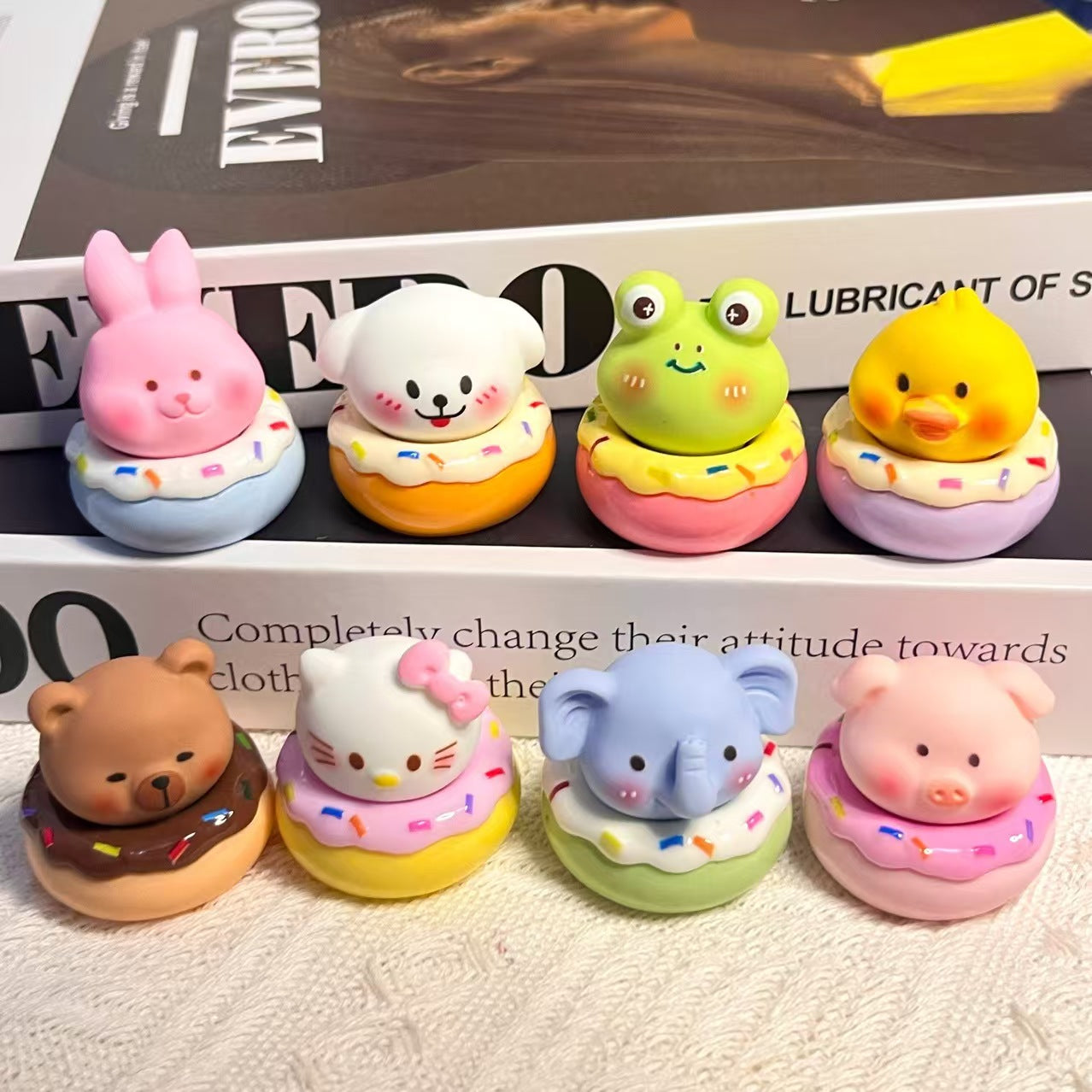 【Vivi】Animal Series Carvings 10 colours card Lucky bags  (arrive about 7-12 days)