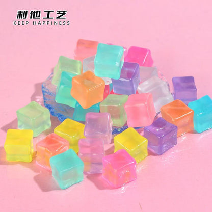【Vivi】Non-Animal Series Carvings 10 colours card Lucky bags  (arrive about 7-12 days)