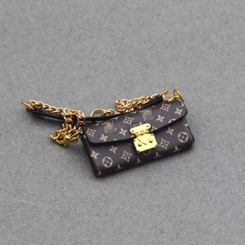 【Mia】Labubu Family Accessories (arrive about 7-12 days)