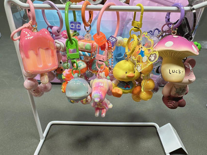 【 Vivi 】Key &phone chain and long chain  lucky bags   (arrive about 7-12 days)