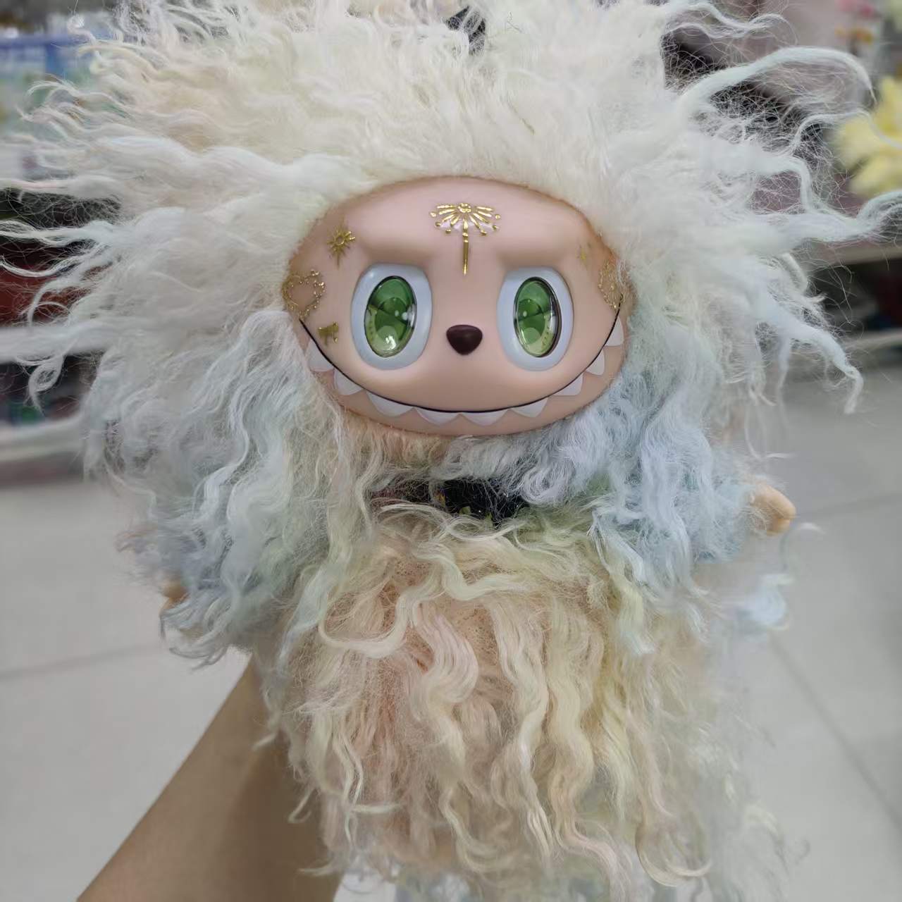 【Vivi】Labubu Family (RV-1)  (arrive about 10-20 days)