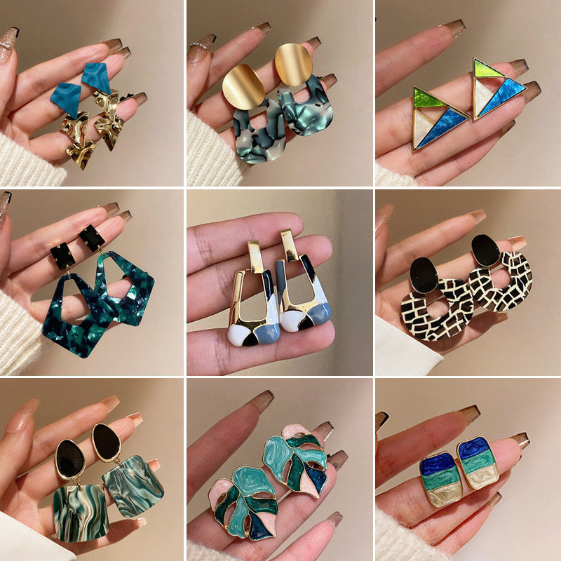 【Vivi】Necklace   ·  Nails   ·  Earring  ·  Ring   Lucky  bags    (arrive about 7-12 days)