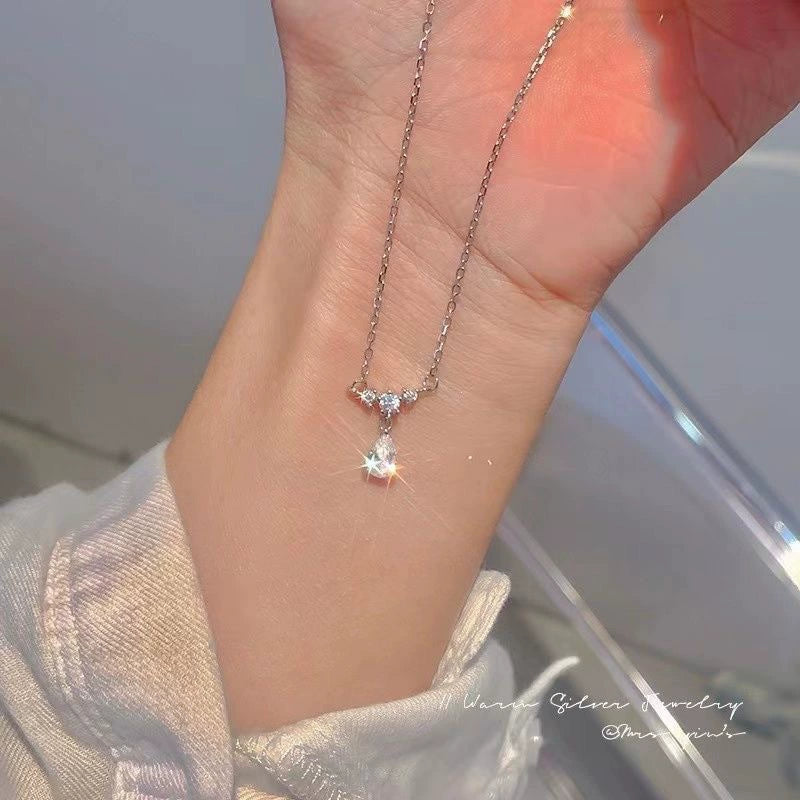 【Vivi】Necklace   ·  Nails   ·  Earring  ·  Ring   Lucky  bags    (arrive about 7-12 days)