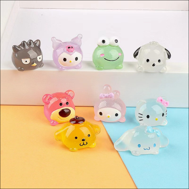 【 Vivi】Luminous various Sanrio collection 10 colours card Lucky bags  (arrive about 7-12 days)