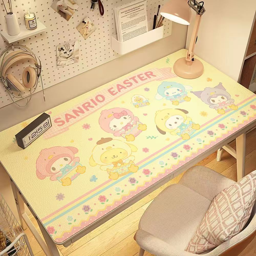 【Vivi】Sanrio Desk Mat (arrive about 7-12 days)