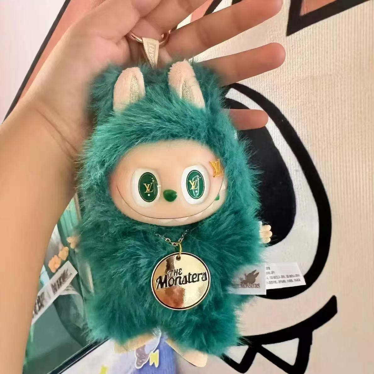 【Vivi】Labubu Family (RV-1)  (arrive about 10-20 days)
