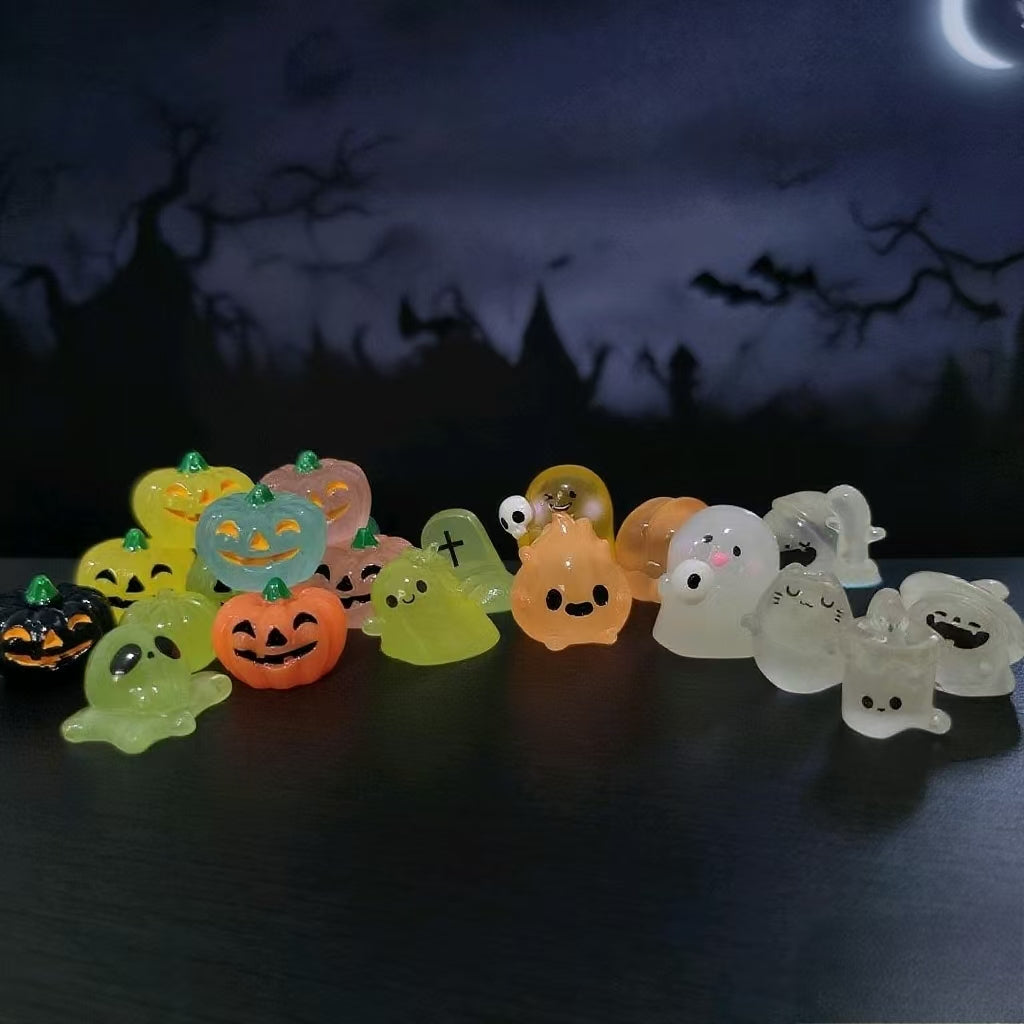 【 Vivi 】Luminous Halloween Collection 10 colours card Lucky bags  (arrive about 7-12 days)