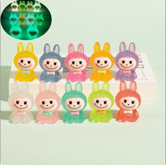 【Vivi】Labubu Carving 10 colours card Lucky bags Collection (arrive about 7-12 days)