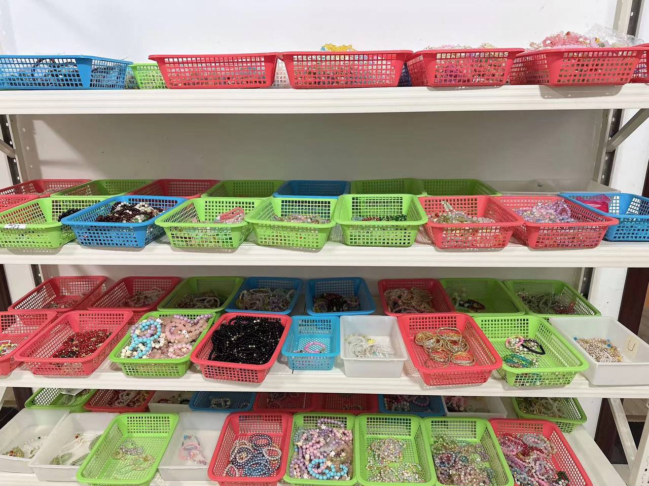 【 Vivi】  Bracelets  and  bead  Lucky bags  link   (arrive about 7-12 days)