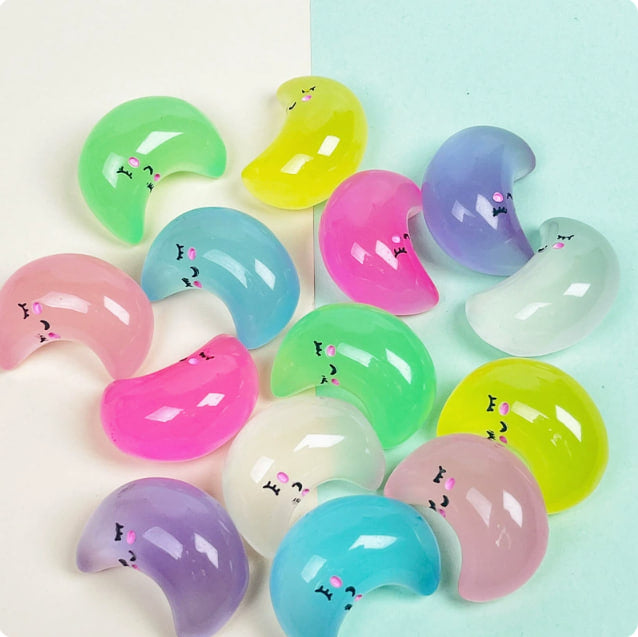【Vivi】Non-Animal Series Carvings 10 colours card Lucky bags  (arrive about 7-12 days)